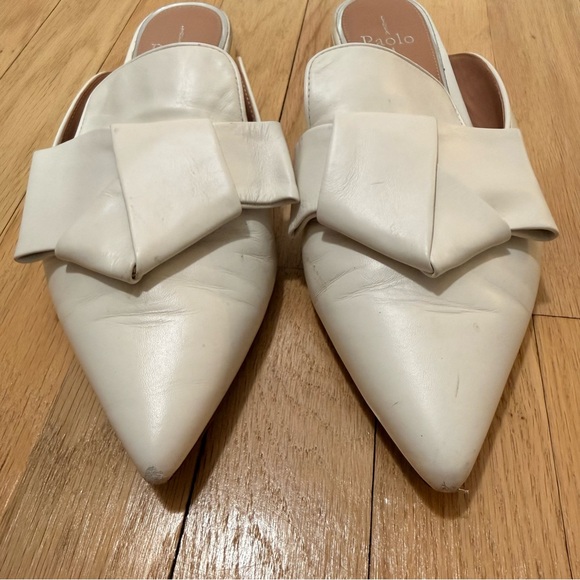 Paolo Women's White Leather Flat Mules with Bow Detail Gold Heel Size 8.5 - Picture 2 of 8